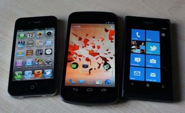 Mobilne systemy: Android i iOS w ataku, Symbian i BlackBerry w odwrocie