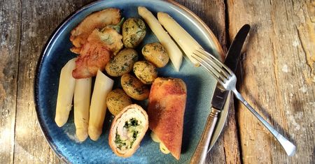 Roladki wieprzowe ze szpinakiem. Delikatne, miękkie i soczyste