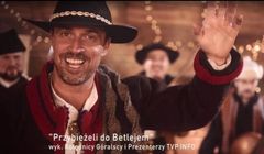 Prezenterzy TVP Info nagrali kolędę wspólnie ze Staszkiem Karpielem-Bułecką