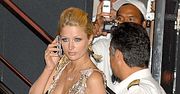 Paris Hilton: "Nienawidzę, kiedy mnie dotykają!"