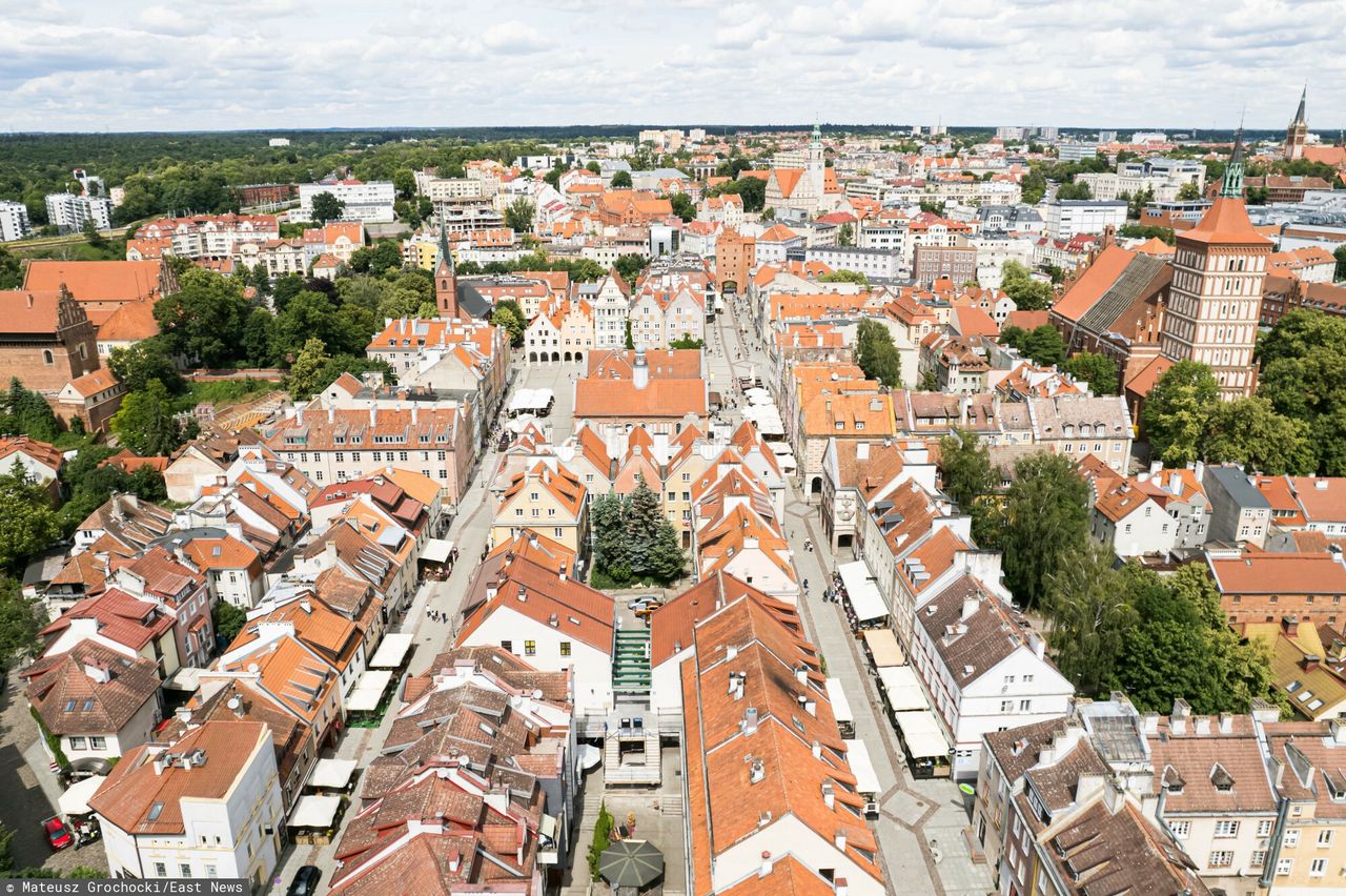 Miasto oddało teren na 10 lat. Urzędnicy dziś rozkładają ręce