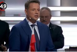 Trzaskowski przyniósł rekwizyt. Uderzył w Nawrockiego