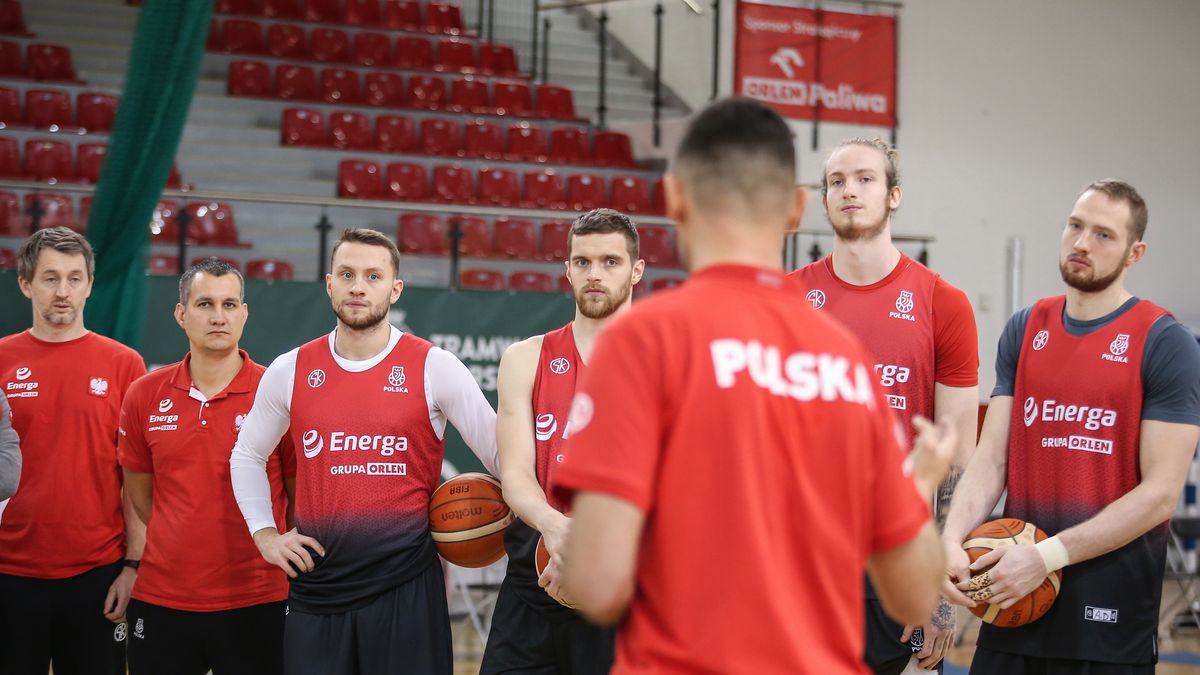 Materiały prasowe / Wojciech Figurski / 400mm.pl / Na zdjęciu: Igor Milicić i zawodnicy reprezentacji Polski