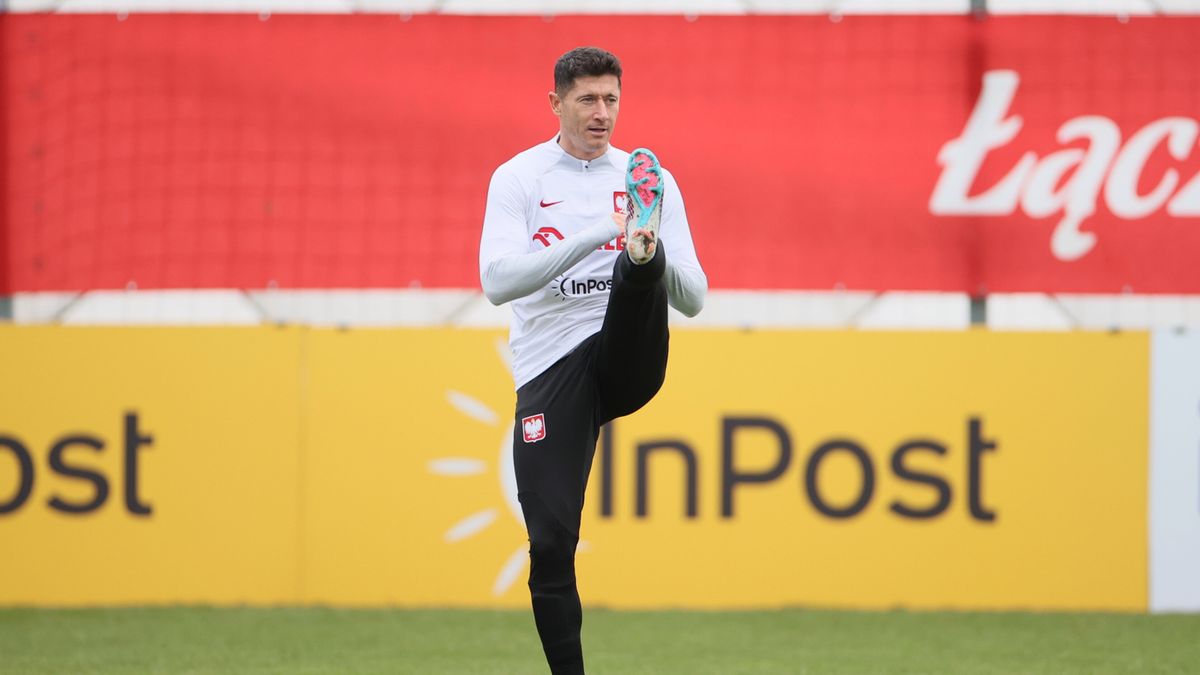 Zdjęcie okładkowe artykułu: PAP / Leszek Szymański / Na zdjęciu: Robert Lewandowski