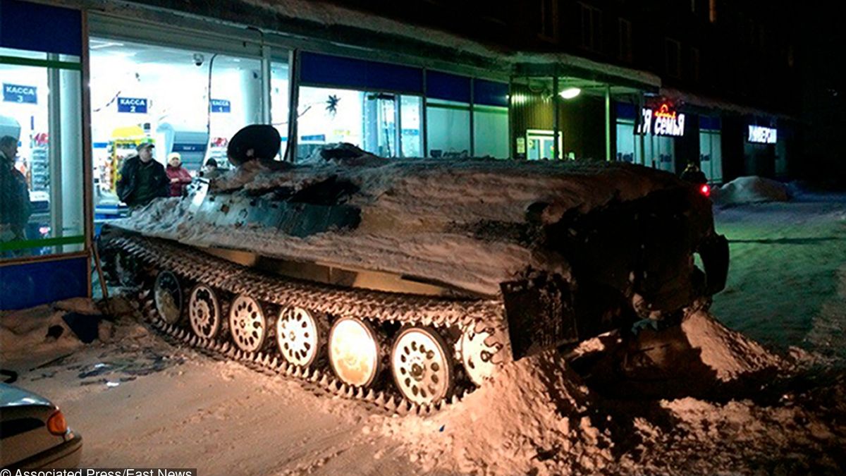 To prawdopodobnie pierwszy raz w historii, gdy czołg został wykorzystany w ten sposób.