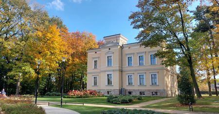 Zamek w Leszczynach dzwoni. Odbierz i posłuchaj historii wyjątkowego miejsca