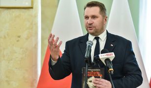 Znalazł winnego rezygnacji generałów. "Pociągał za sznurki"