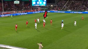 "Strzał życia". Bramkarz Bayernu tylko patrzył [WIDEO]
