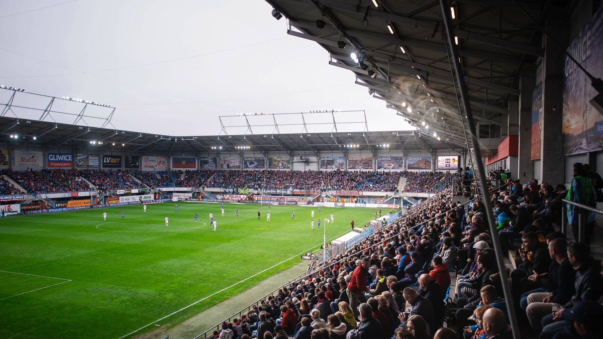 Newspix / Irek Dorożański / Na zdjęciu: stadion Piasta Gliwice