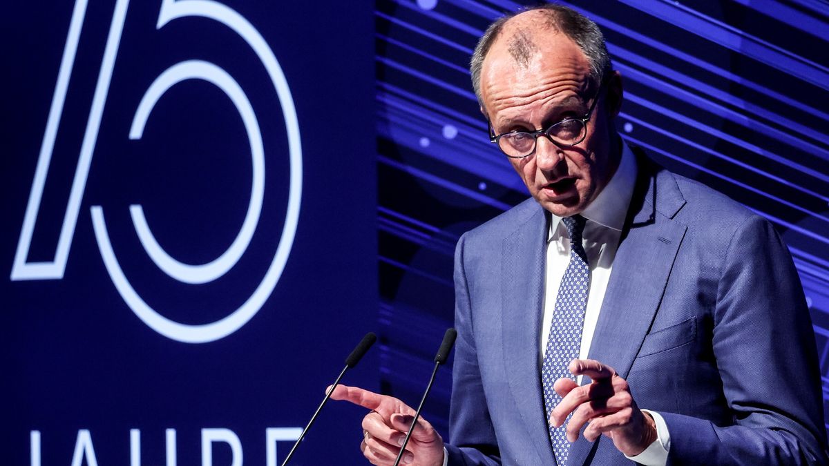 German Chancellor Friedrich Merz speaks during the annual reception of the Federal Association of German Banks in Berlin, Germany, 20 April 2026. The annual reception of the Association of German Banks is a high-level networking event that brings together leaders from banking, politics, and financial sectors. EPA/FILIP SINGER Dostawca: PAP/EPA.