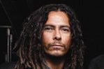 Gitarzysta Korn poślubił Evis Xheneti