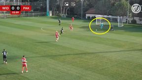 Była 4. minuta. Tak Drągowski przywitał się z Widzewem