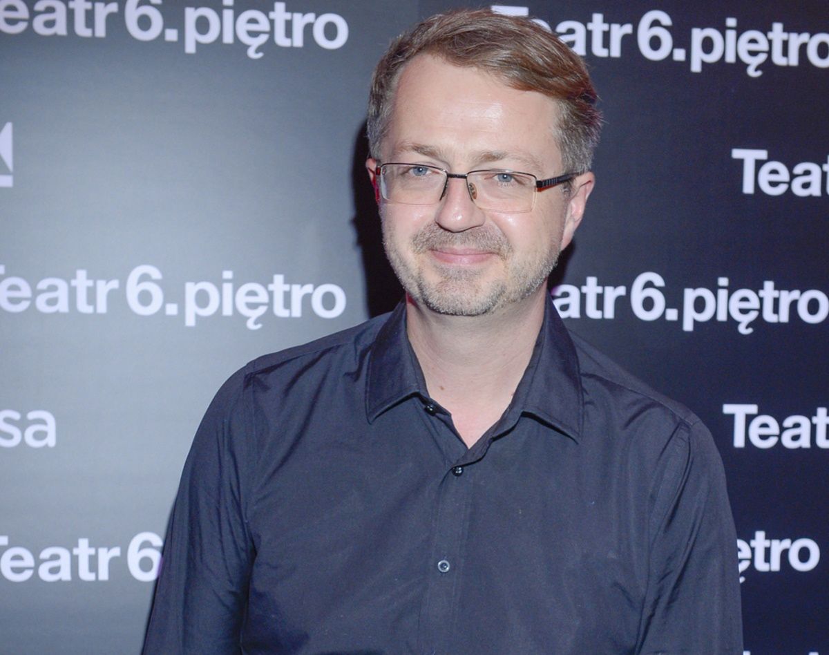 Przemysław Borkowski to jeden z założycieli Kabaretu Moralnego Niepokoju