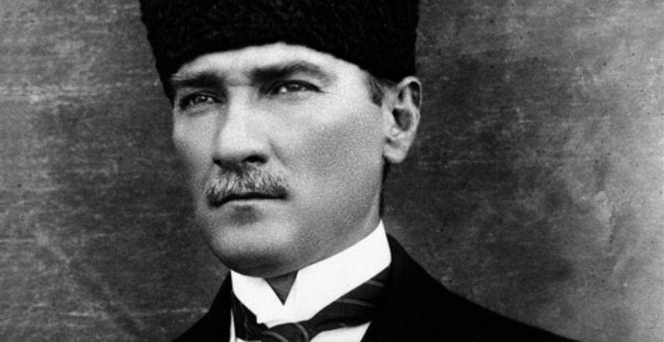 Dr Jerzy S. Łątka: Turcja odchodzi od dziedzictwa Kemala Atatürka