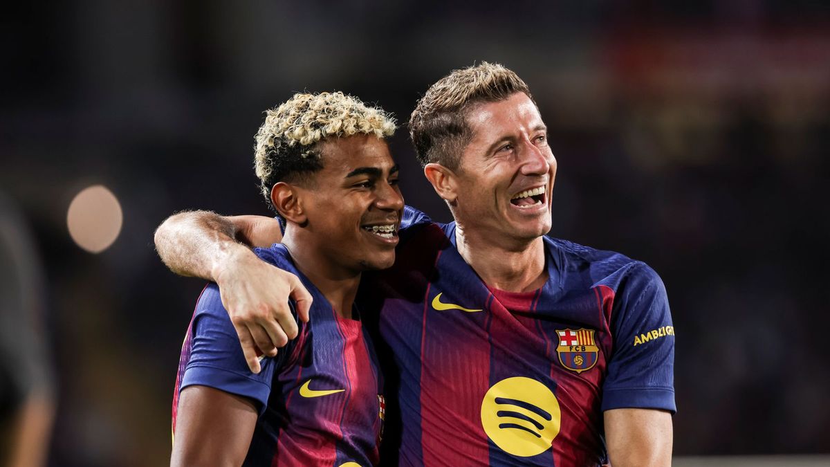 Getty Images / Javier Borrego/Europa Press via Getty Images / Na zdjęciu: Lamine Yamal (L), Robert Lewandowski