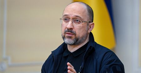 Premier Ukrainy uderzył w Polskę. Stanowcza reakcja posła