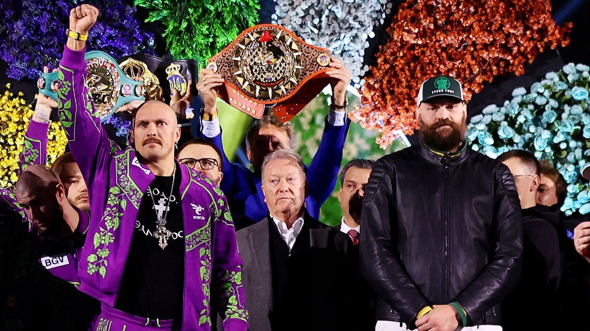 Twitter / Na zdjęciu: Ołeksandr Usyk i Tyson Fury po ceremonii ważenia