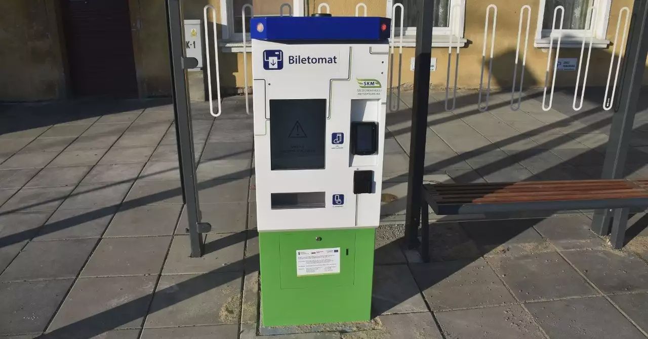 Szczecin: 17. biletomatów SKM już działa. Będą kolejne
