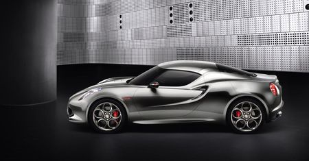Produkcyjna Alfa Romeo 4C dopiero na NAIAS 2014?