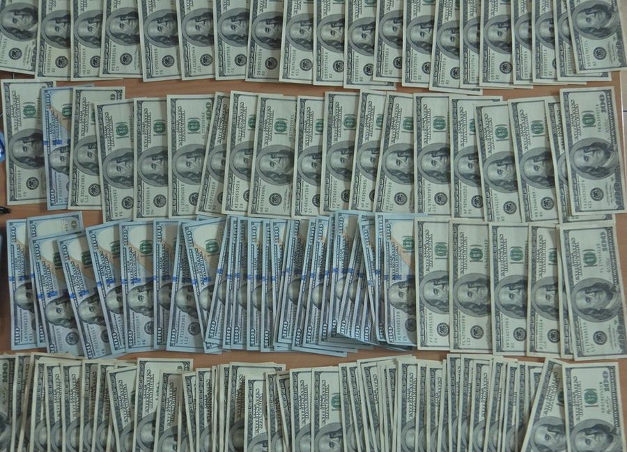 Lubelskie: Ponad 2,5 mln zł niezgłoszonej gotówki ujawnili celnicy na granicy