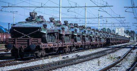 Słowenia wspiera Ukrainę. Wysłała 35 wozów M–80A