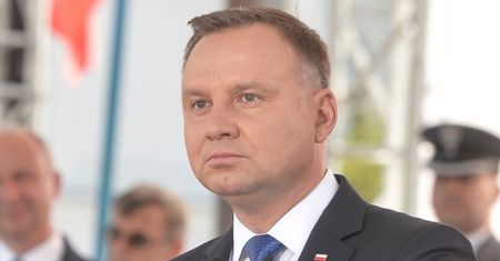 Andrzej Duda ZNÓW zakażony KORONAWIRUSEM
