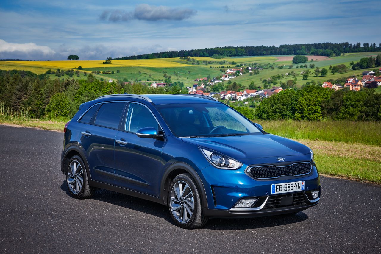 Kia Niro (2016) – cennik hybrydowego crossovera z Korei