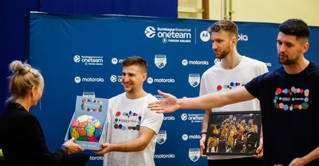 Motorola i Trefl Sopot startują z inicjatywą "Bouncing For Good" EuroLeague Basketball
