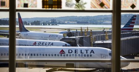 Awaria Delta Airlines. Prezes wziął na siebie odpowiedzialność za odwołanie tysięcy lotów