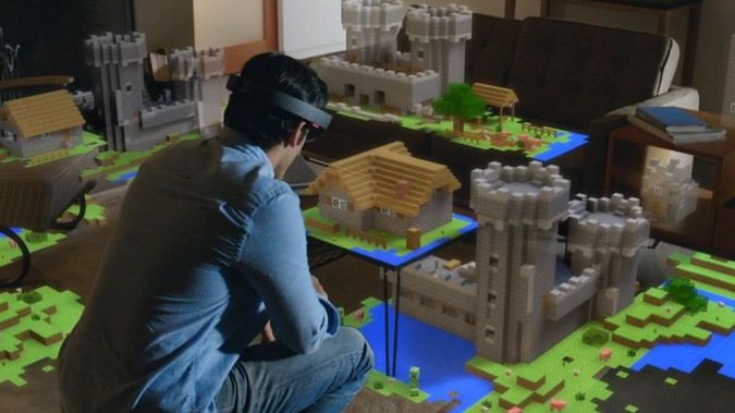 Forza Motorsport, GTA, Minecraft. Oto gry, które świetnie wykorzystają Microsoft HoloLens 1