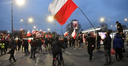 Warszawa. Urząd Miasta ogłosił, gdzie są największe straty po Marszu Niepodległości