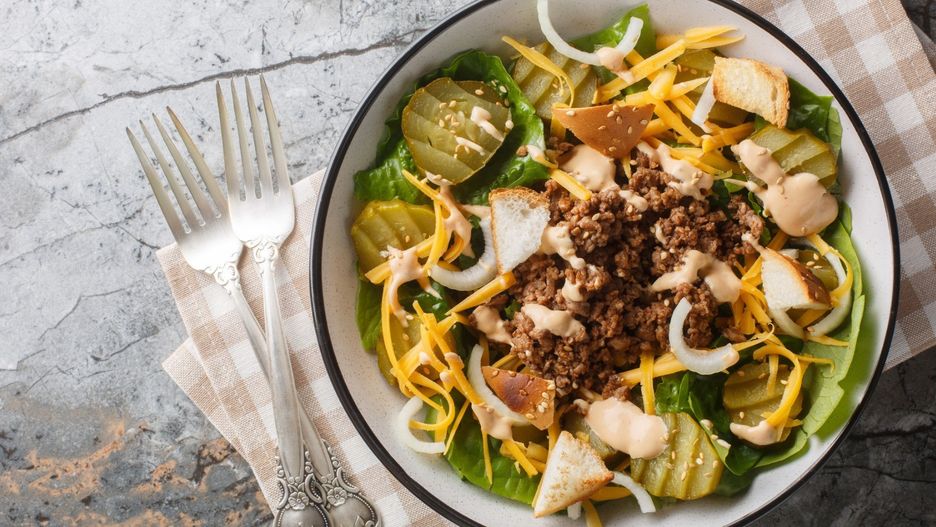 Sałatka hamburgerowa