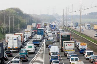 Wielka Brytania w panice. Brakuje kierowców ciężarówek, a to może uderzyć w gospodarkę