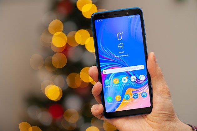 Samsung Galaxy A7 2018 - wyświetlacz