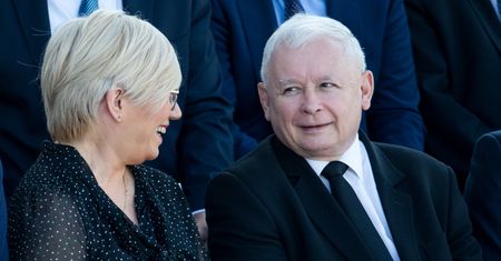 Aborcja w Polsce. Jarosław Kaczyński podzielił obóz władzy