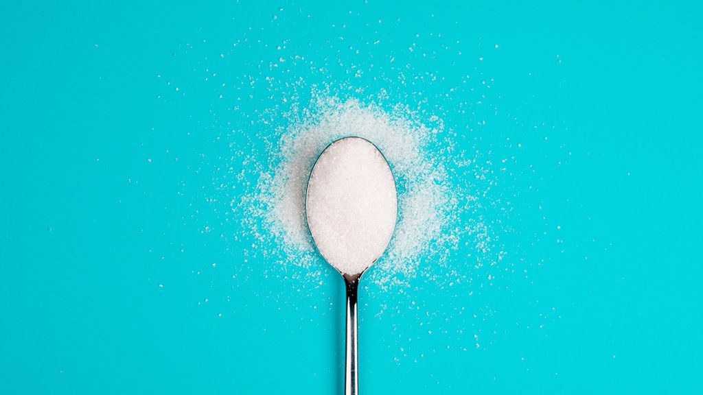 Sukraloza to syntetyczny słodzik, nawet kilkaset razy słodszy od cukru