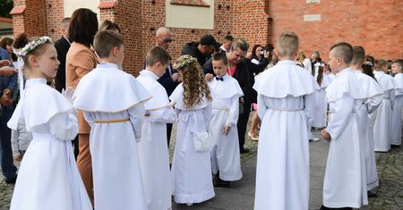 Komunie 2021. Są decyzje większości diecezji ws. organizacji