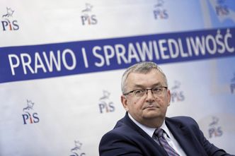 Zapowiedzianego funduszu jeszcze nie ma, ale minister już deklaruje wysokość kwot na drogi