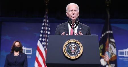 Birma. Prezydent USA nakłada sankcje na generałów