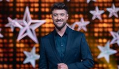 „Szansa na sukces. Eurowizja Junior 2023” od 3 września w TVP2, Aleksander Sikora zastąpi Marka Sierockiego