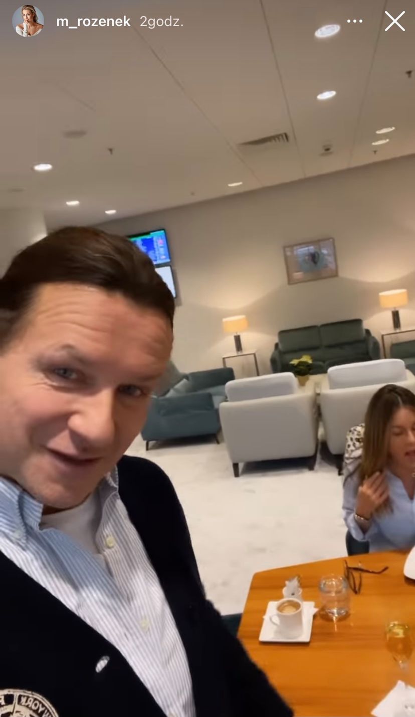 Małgorzata Rozenek i Radosław Majdan z rodziną na lotnisku