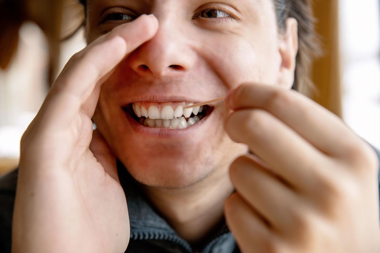 Niepozorny nawyk. Może prowadzić do stanów zapalnych i chorób serca