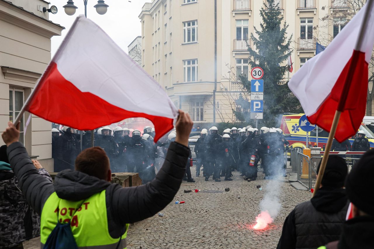 Są pierwsze wyroki po środowych starciach w Warszawie