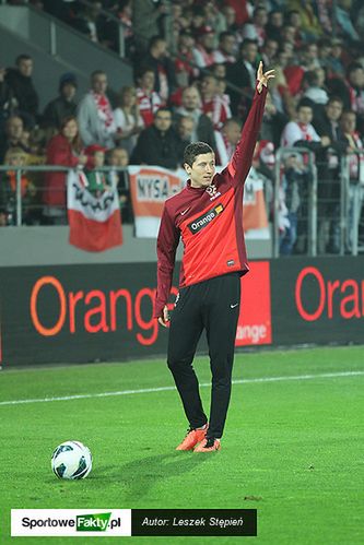 Robert Lewandowski nie pozwala o sobie zapomnieć nie tylko dzięki występom na boisku