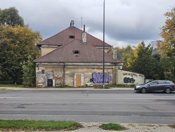 Drogowcy wejdą na ul. Turystyczną. Miasto szuka firmy, która ułoży nowy asfalt