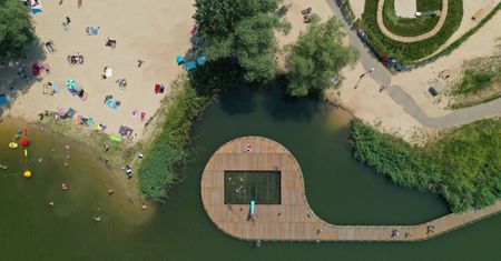 Hit na południu Polski. Plaże, kładki i pływający basen
