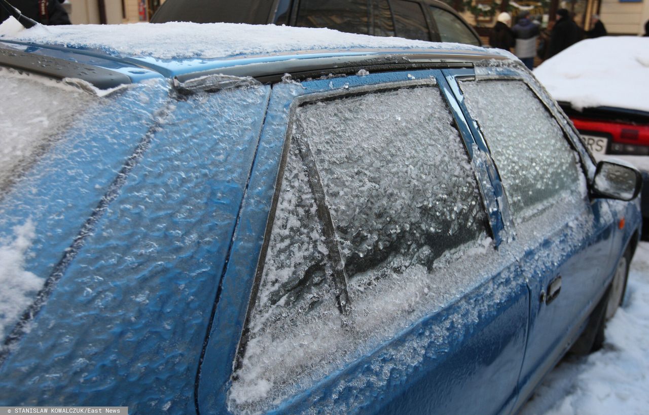 Winter driving woes: Navigating frozen locks and doors