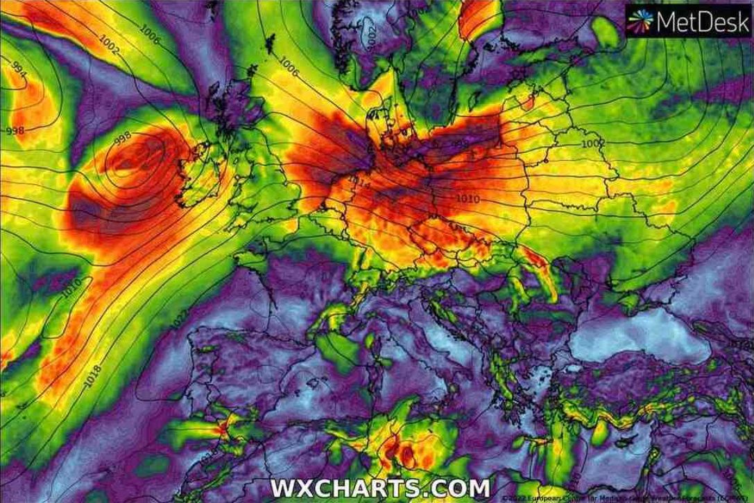 Jesienny orkan uderzy w Europę. W Polsce mogą wystąpić wichury