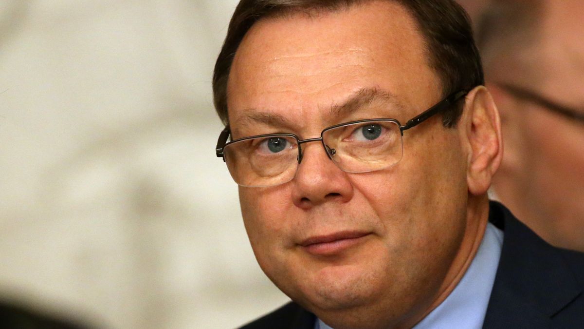 MOSCOW, RUSSIA - DECEMBER,25 (RUSSIA OUT) Russian billionaire and businessman, Alfa Group founder Mikhail Fridman seen prior to an annual meeting with top busineemen, at Grand Kremlin Palace in Moscow, Russia, December,25,2019.  (Photo by Mikhail Svetlov/Getty Images)