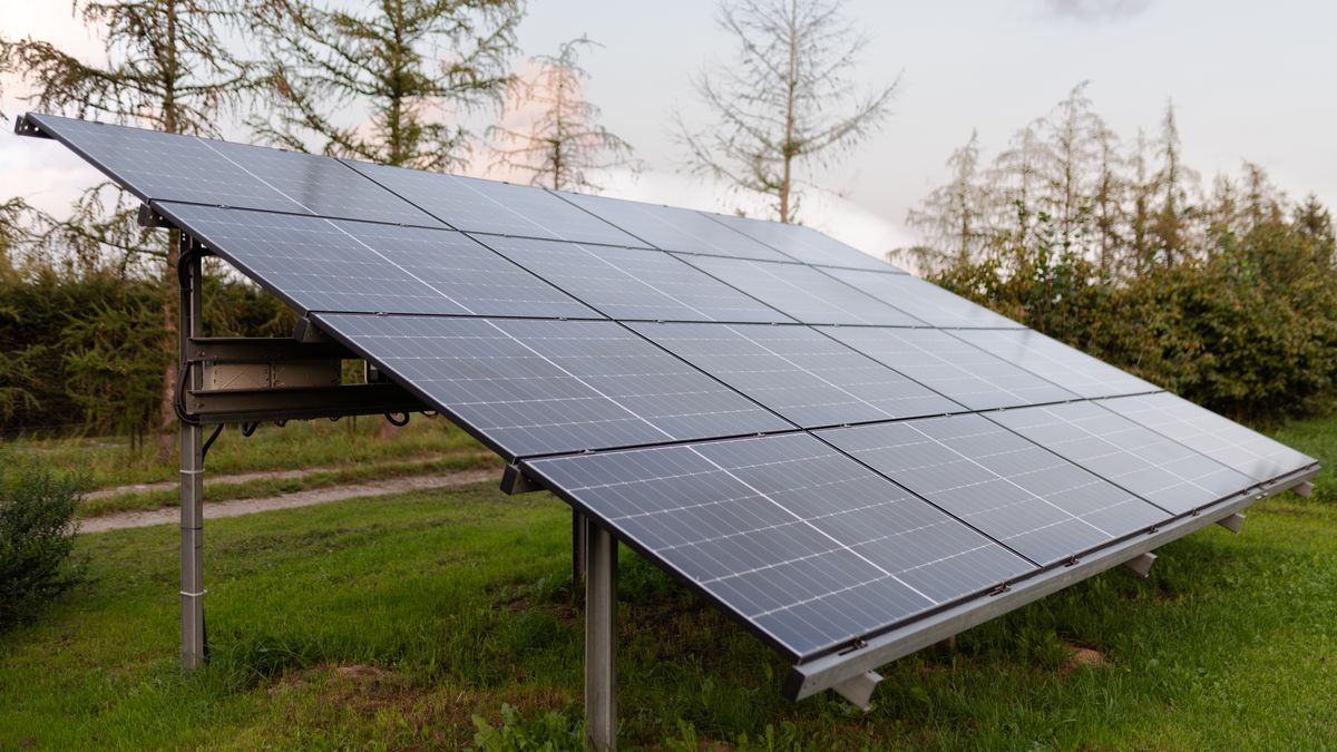 ekopaliwo, panele fotowoltaiczne, fotowoltaika, energia elektrycnza, produkcja energii, ekologia, ogniwo fotowoltaiczne, ogniwo fotoelektryczne, fotoogniwo, technologia, ekologiczny, energia alternatywna, fotowoltaiczny, odnawialny, panel, energetyczne, domowy budżet, bez ludzi